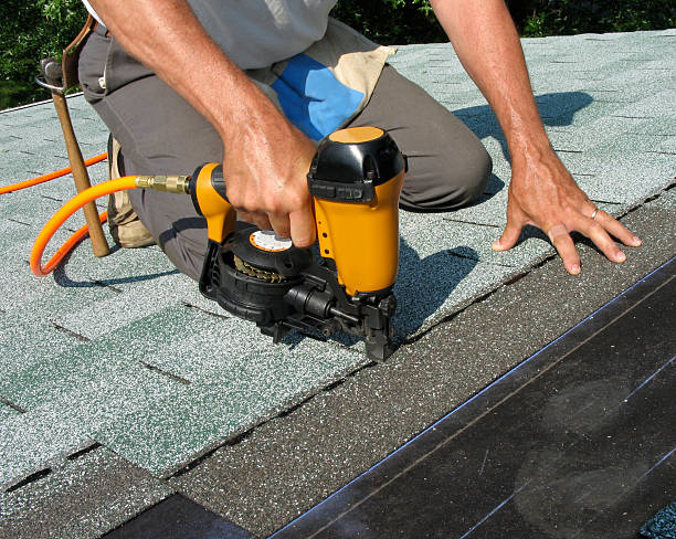 Roof Gutter Cleaning in Boyne City, MI